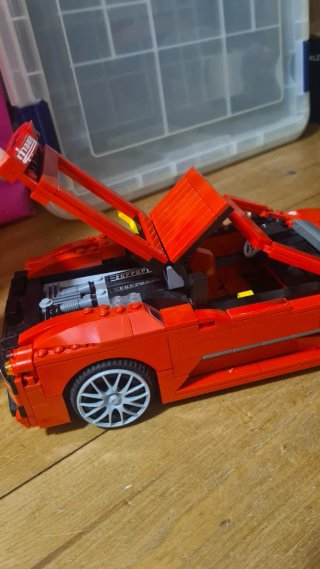 Sfida Lego Ferrari F430