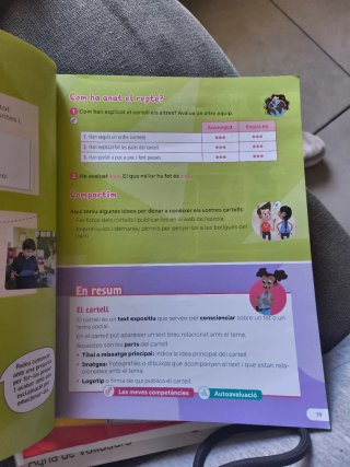 Llengua catalana i Literatura. 3 Primària. Revola