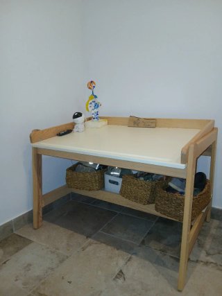 Scrivania per bambini regolabile in legno