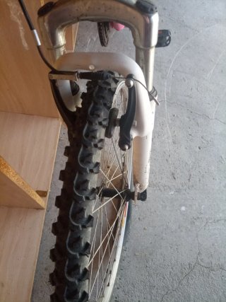 Bicicleta niña Avigo rosa 24 pulgadas