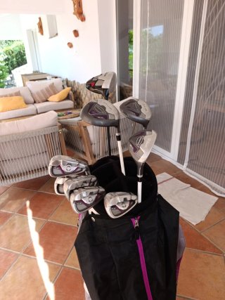 Pack Golf Wilson Diestro Mujer