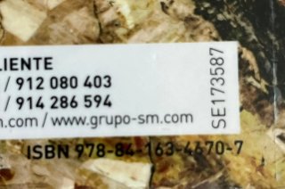 Libro de geografía e historia en inglés
