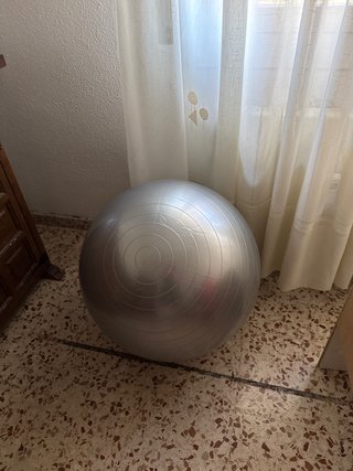 Pelota de goma para ejercicio