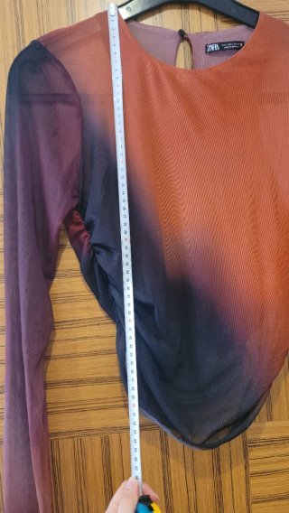 Camiseta Zara tul degradado