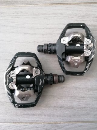 Pedales automáticos Shimano SPD
