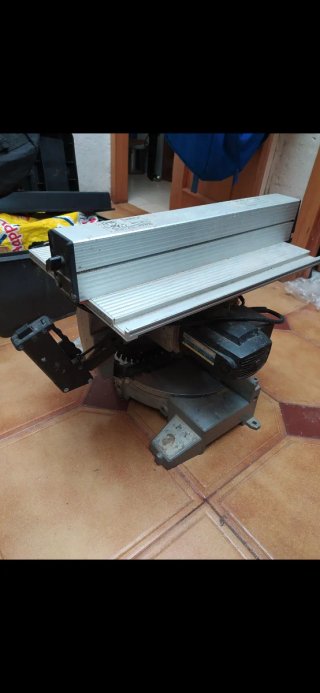 Sierra ingletadora Vindex TM 33H