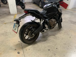 Moto Honda CB650R Negra mate (limitada para A2)