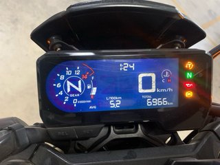 Moto Honda CB650R Negra mate (limitada para A2)