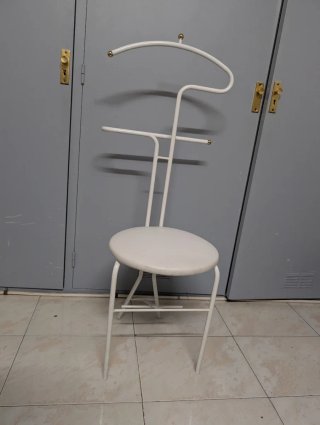 Perchero con silla blanco