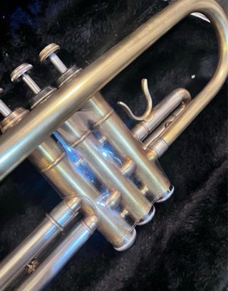 Trompeta Sib.