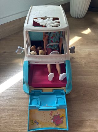 Casa Caravana Barbie y Ken