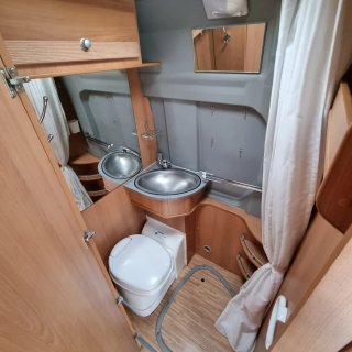 Autocaravana Pössl 2Win Jumper 2008