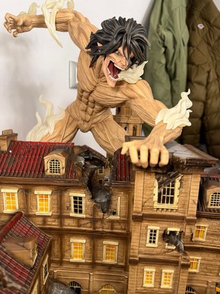 Chikara Studio Action Figure The Attack Titan