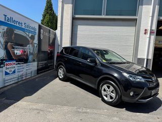 Toyota RAV4 2015