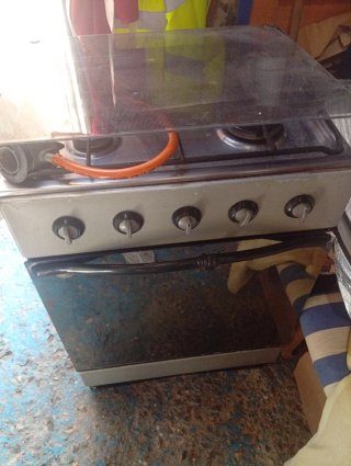 Horno de gas butano 4fuegos