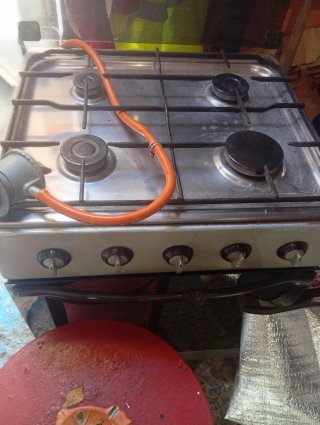 Horno de gas butano 4fuegos