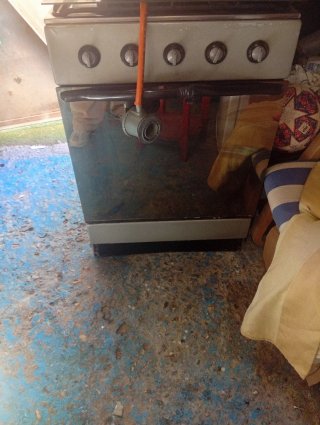 Horno de gas butano 4fuegos