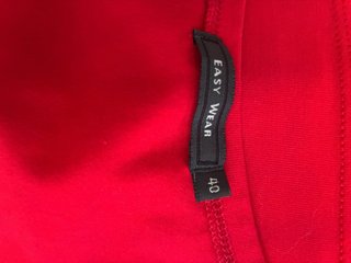 Conjunto Top Rojo y Pantalón Negro
