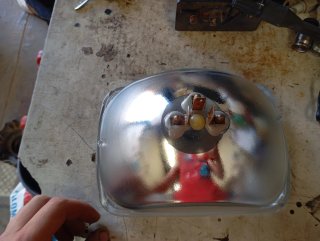 Faro delantero Nissan Patrol