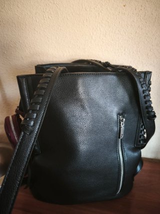 Bolso mochila Desigual negro