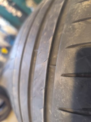 Pareja Michelin Pilot Sport 4 245/40R18