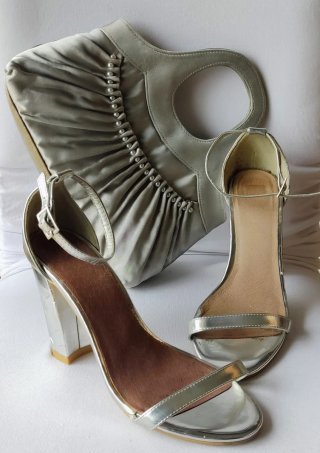 Conjunto Bolso de mano+ Sandalias Fiesta Plateadas