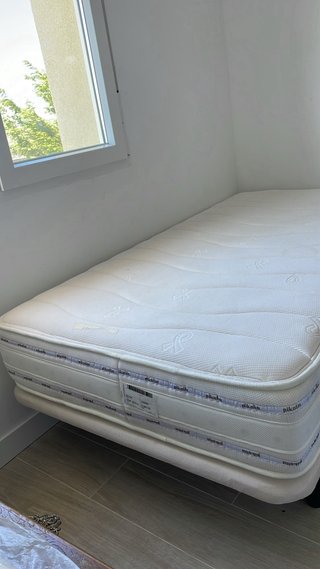 Base Cama + Colchón Pikolin