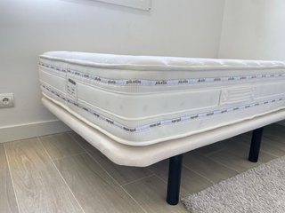 Base Cama + Colchón Pikolin