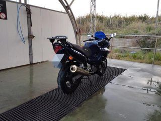 Suzuki GSXF 750 2004 Azul/Negro Despiece!!