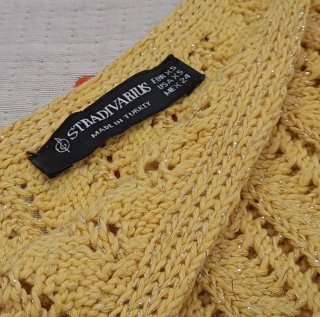 Top Asimétrico Amarillo Muy NUEVO ✅️