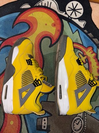 Jordan 4 Gialle