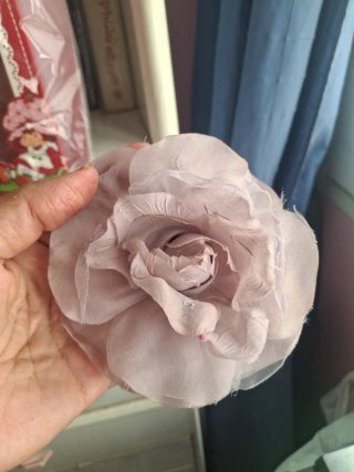Flor para pelo