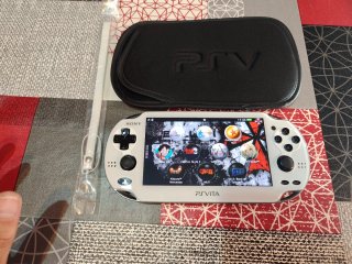 PS Vita Blanca pantalla nueva OLED memoria 128GB