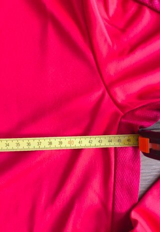 Chaqueta deportiva Nike roja Talla M