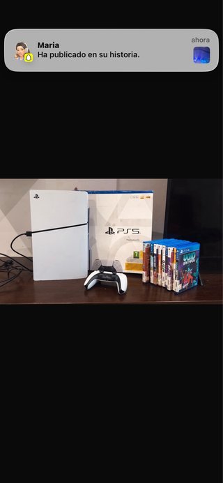 Playstation 5 + 8 Juegos