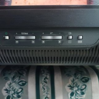 Televisor Sony 46" no es smart sin patas,sin mando