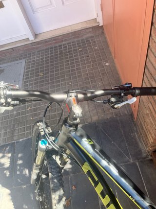 Bicicleta Ghost Kato Fs 7 Negra y Verde