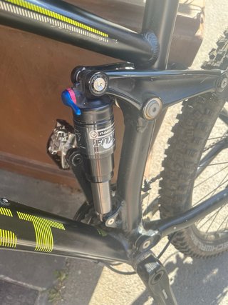 Bicicleta Ghost Kato Fs 7 Negra y Verde