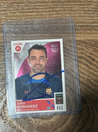 Cromo Xavi Hernández 23-24 Firmado