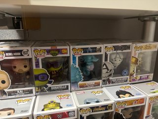 Funko Pop! Dragon Ball Z y marvel y mil Cosas