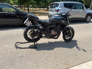 YAMAHA MT-07 A2