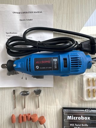 Dremel con mas de 135 accesorios