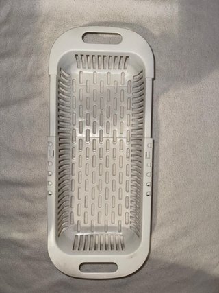 Scolapasta bianco in plastica