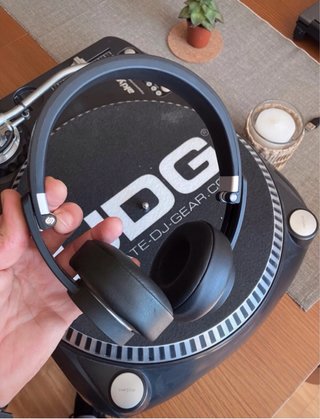 Auriculares Urbanista Seattle Audi Edition
