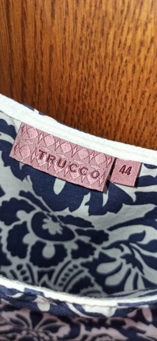 Blusa Trucco tirantes estampada Talla 44 TRUCCO