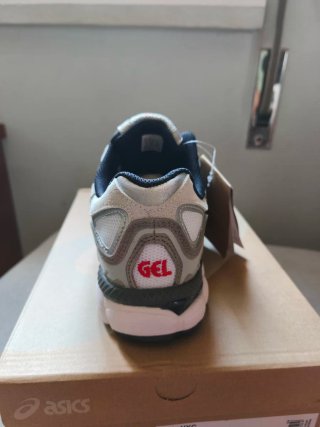 Asics Gel-NYC cinza/branco