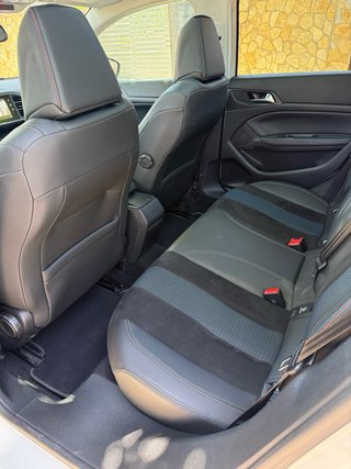 Peugeot 308 2018 impecable.