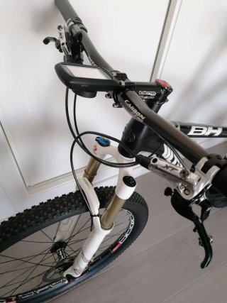 Bicicleta BH Ultimate Carbono MTB