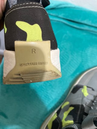 Zapatos deportivos hombre gris y verde