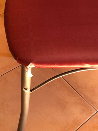 Mesa de comedor con 4 sillas